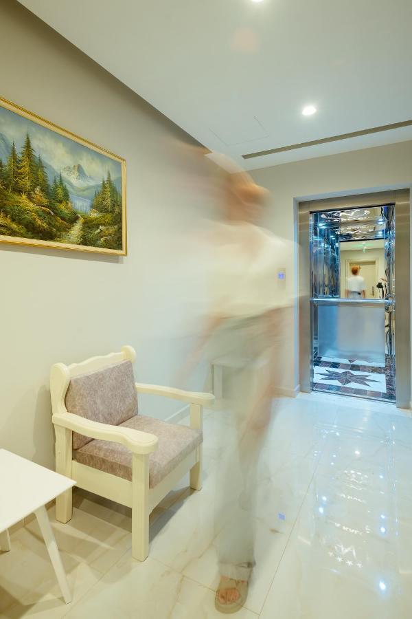 Отель Kalcuni 4*