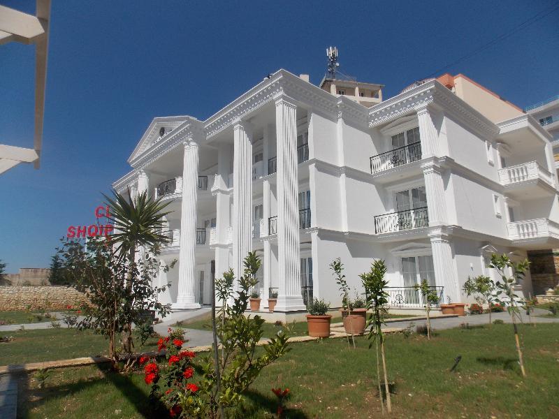 Kalcuni 4* Sarandë